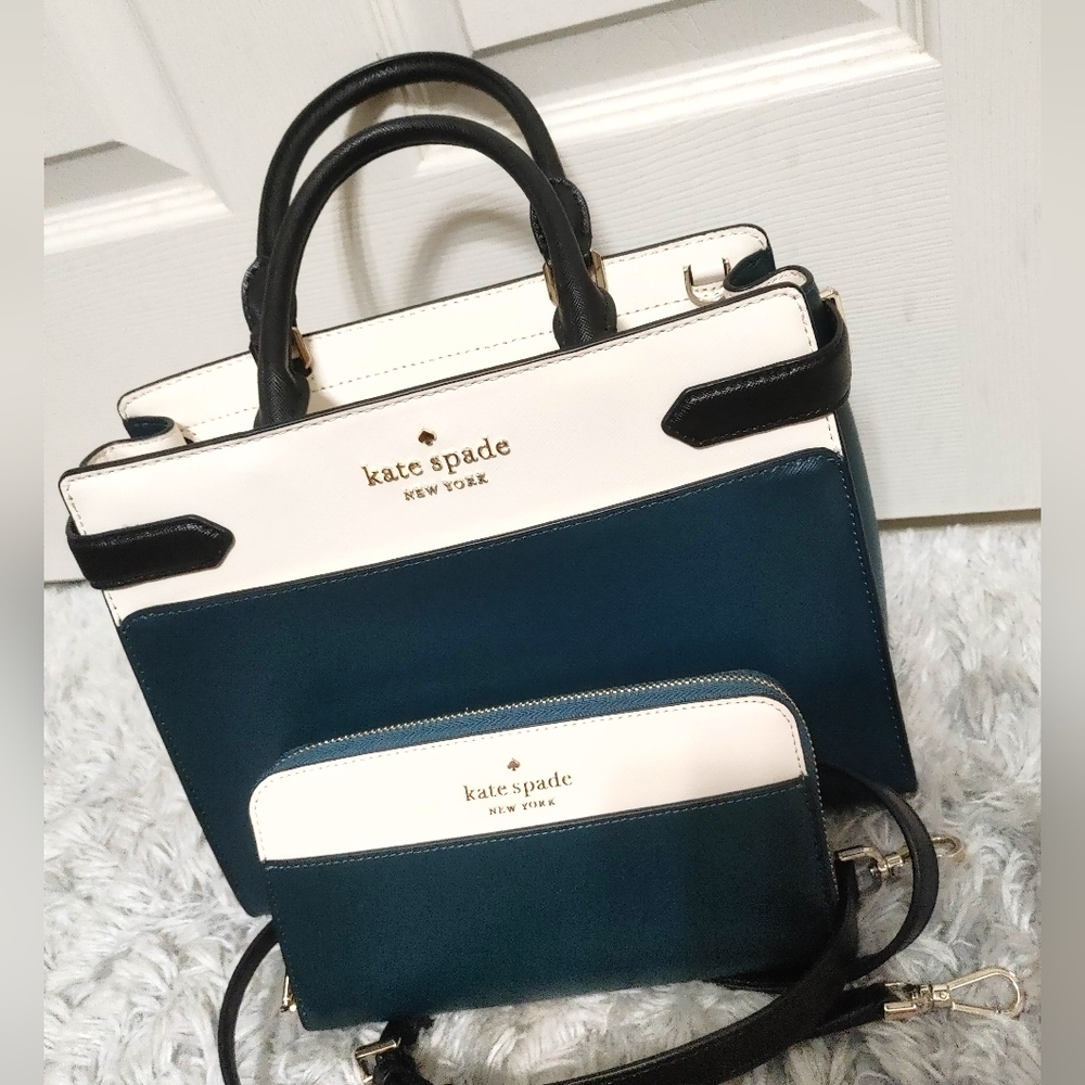 Kate Spade Staci Satchel with wallet - Picture 4 of 11